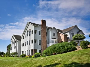 Russell and Dawson has worked on several projects with Chapman Properties over the years. We have provided Architectural Design Services along with MEPF Engineering and Structural Designs for The Mansions at Hockanum Crossing Apartments in Vernon, Connecticut.