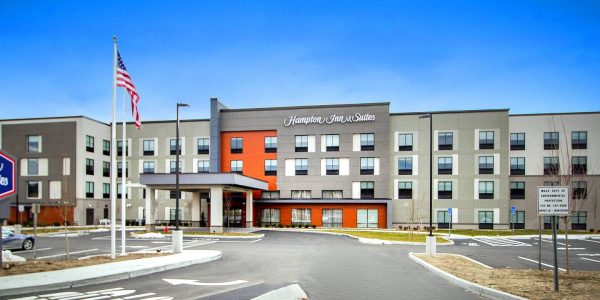 Hampton Inn & Suites North Attleboro, MA
