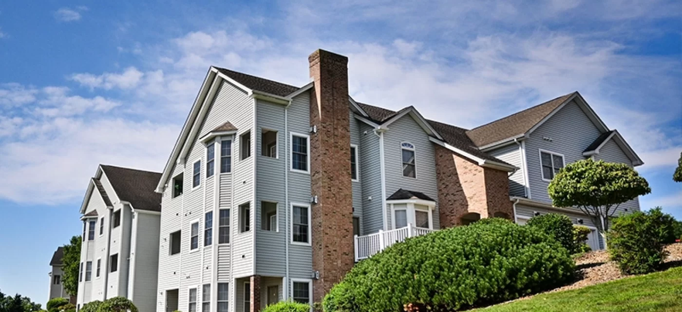 Russell and Dawson has worked on several projects with Chapman Properties over the years. We have provided Architectural Design Services along with MEPF Engineering and Structural Designs for The Mansions at Hockanum Crossing Apartments in Vernon, Connecticut.